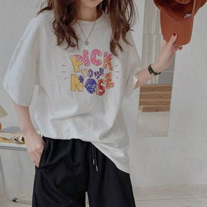 Camiseta de manga corta suelta estilo midi con letras