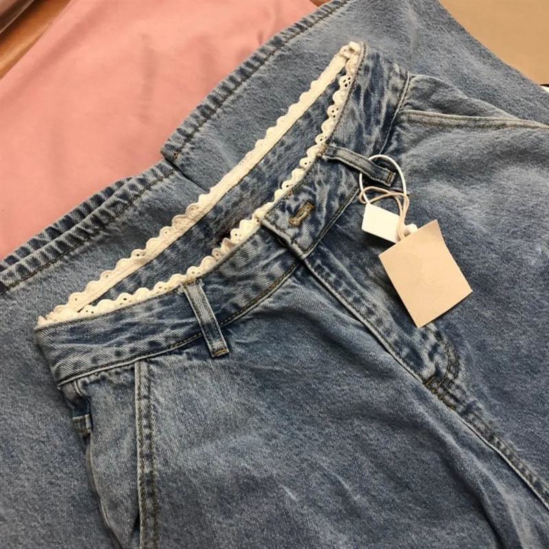 Retro-Jeans mit hoher Taille, geradem Schnitt und lockerer Passform zum Abnehmen
