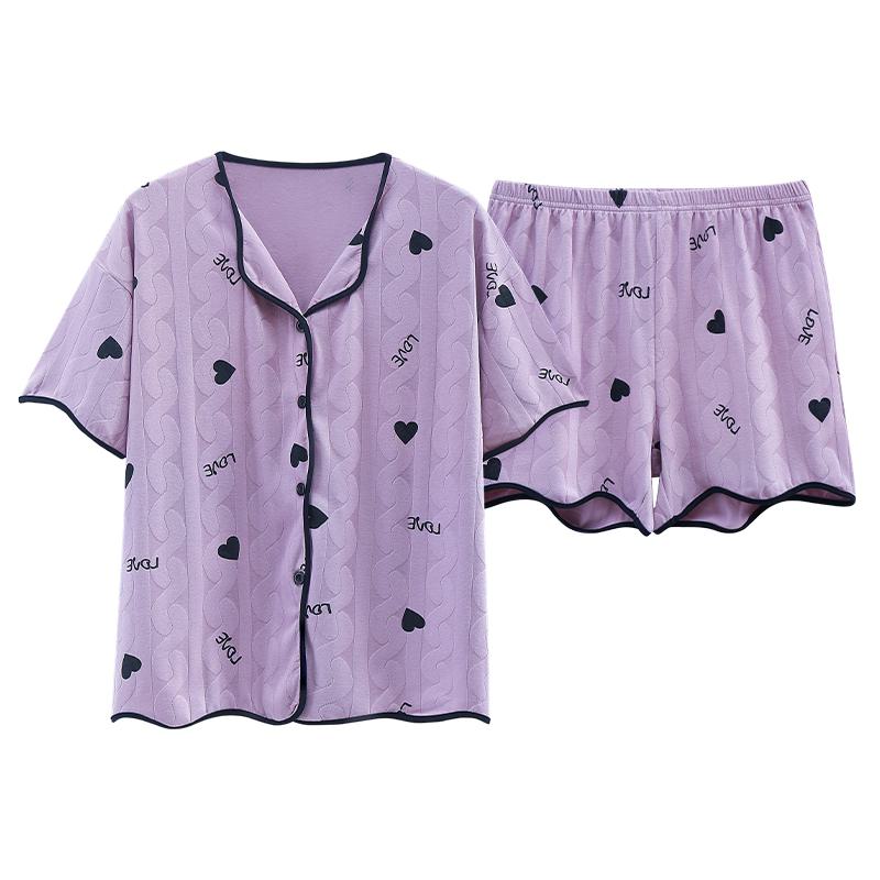 Conjunto de pijama simple con cuello en forma de botón en forma de corazón