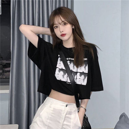 Cropped Niche Loose Fit Navel-Baring Short Sleeve Tee