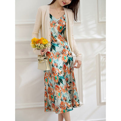 Chic Cami V-Neck Satin Finish Silk Print French Style Oil Painting Dress