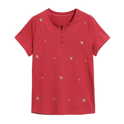 Kurzarm-T-Shirt aus Baumwolle mit V-Ausschnitt, Knöpfen und lockerer Passform zum Tragen außerhalb.