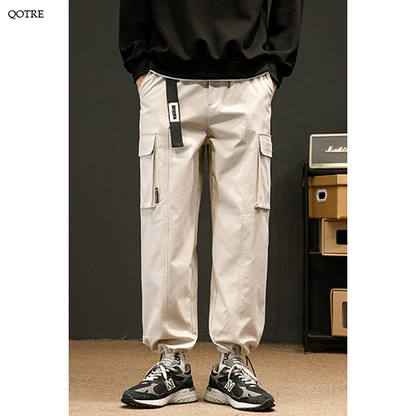 Pantalon cargo ample et fin à coupe fuselée décontractée, style urbain.