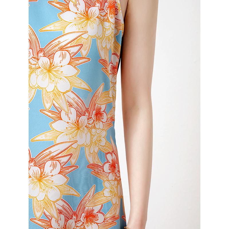 Vielseitiges, schlankmachendes Blumenmuster-Kleid mit enganliegender Passform