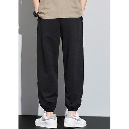 Tapered Knitted Sports Patched Pocket Sweatpant