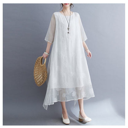 Fairy Round Neck Lace Embroidery Mulberry Silk Loose Fit Slimming Dress