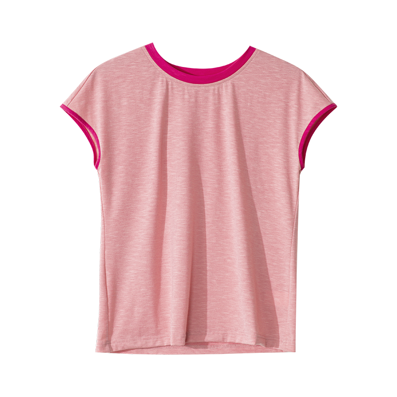 T-shirt à manches courtes et col rond, ample et élégant, avec des blocs de couleur rose.