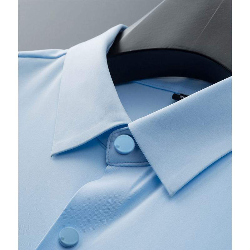 Business-Hemd mit kurzem Arm, unsichtbar, knitterfrei und schmal geschnitten, ideal für formelle Anlässe im Geschäftsbereich.