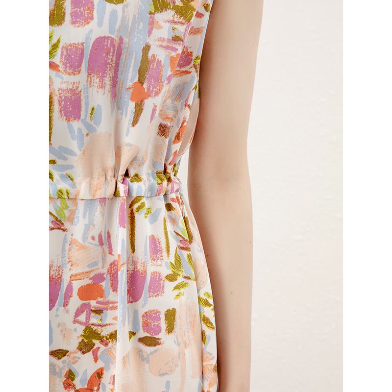 Ärmelloses, schlankes und elegantes Kleid mit floralem Muster