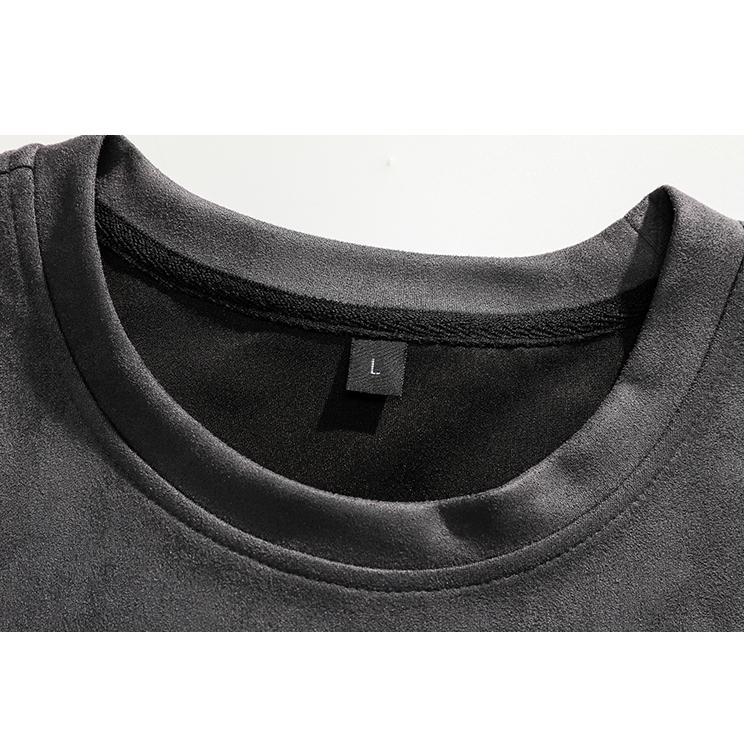 Tee-shirt à manches courtes avec encolure ronde, imprimé simple et polyvalent, épaules tombantes en suédine élastique.