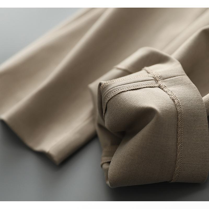 Pantalones rectos ajustados casuales para adelgazar, de corte fino y elegante en el tobillo.