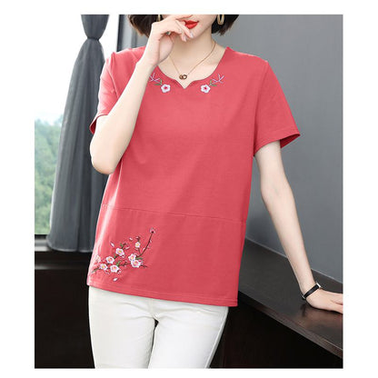 Plus Loose Fit Pure Cotton V-Neck Embroidery Short Sleeve Tee