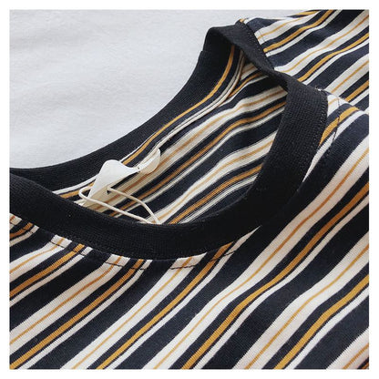 綿製のゆったりとしたストライプのラウンドネック半袖Tシャツ