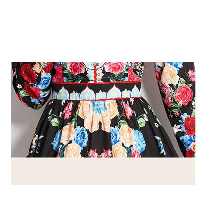 スリムフィットのレトロスタイルプリントミディフルスカートスタイルのプチドレス。
