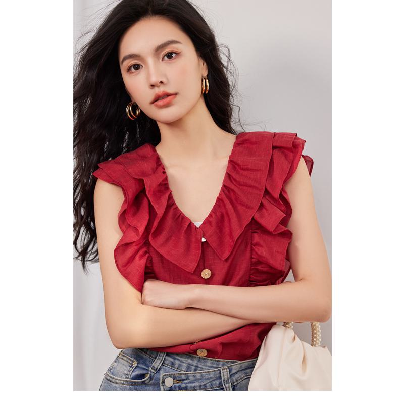 Ärmellose rote Blusen mit flatternden Ärmeln und Rüschenbesatz im französischen Stil mit V-Ausschnitt