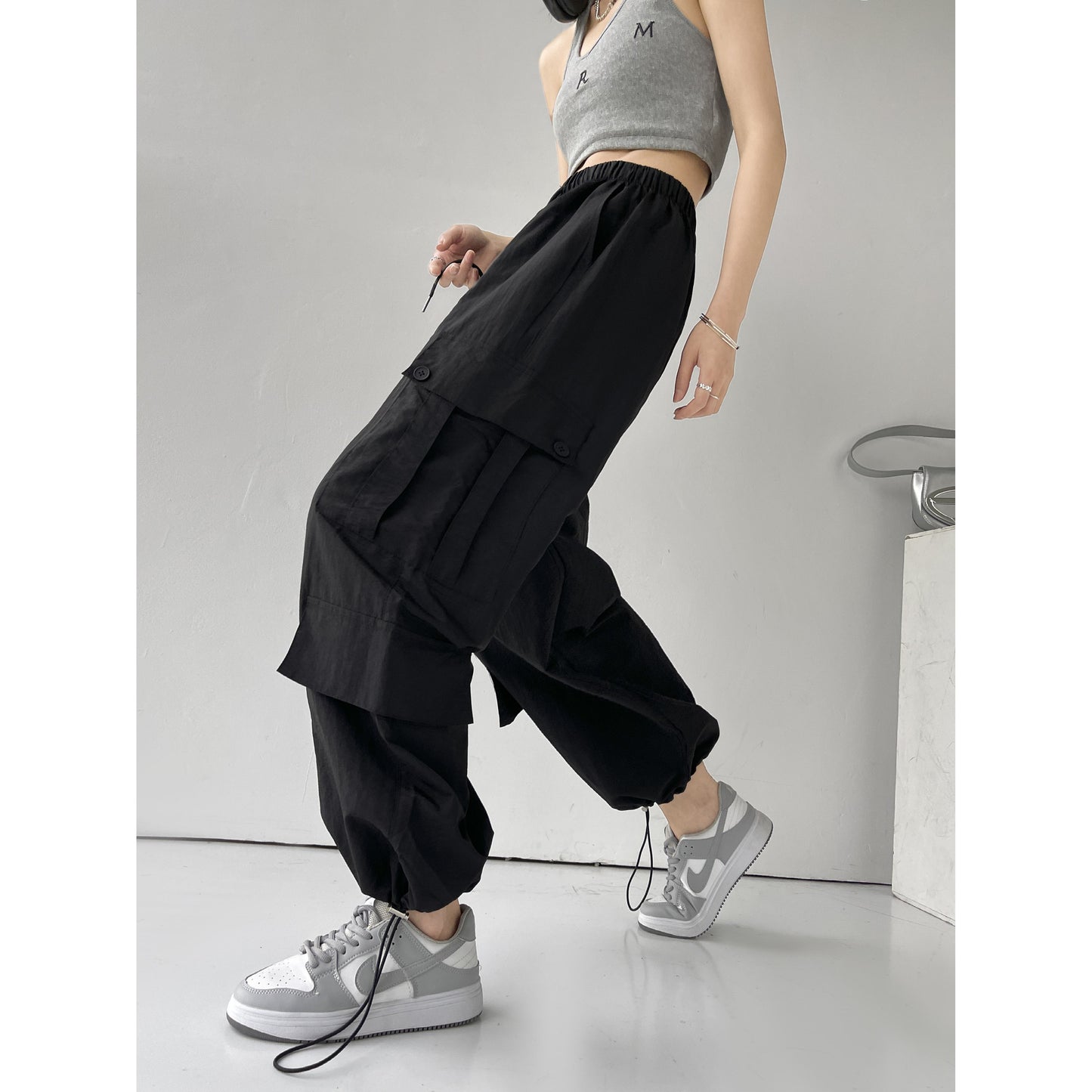 Loose Fit Casual Classic Multi-Pocket Trendy Pants