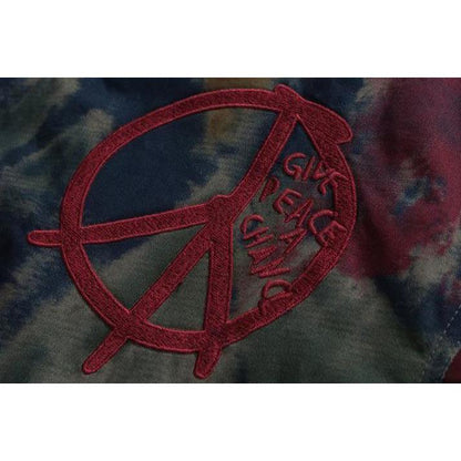 Chaqueta de pista con cuello alto gruesa y aislada en camuflaje casual