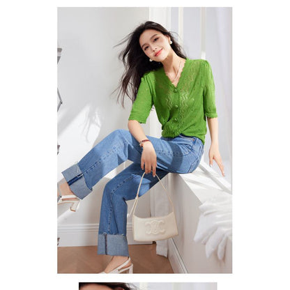 Thin Persea Knitted V-Neck Hollowed-Out Blouse