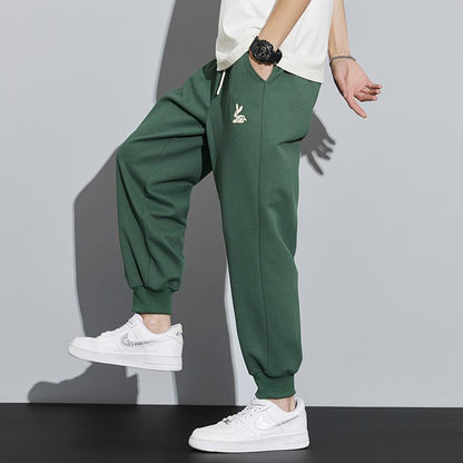 Pantalón deportivo de moda de punto con corte ajustado y suelto