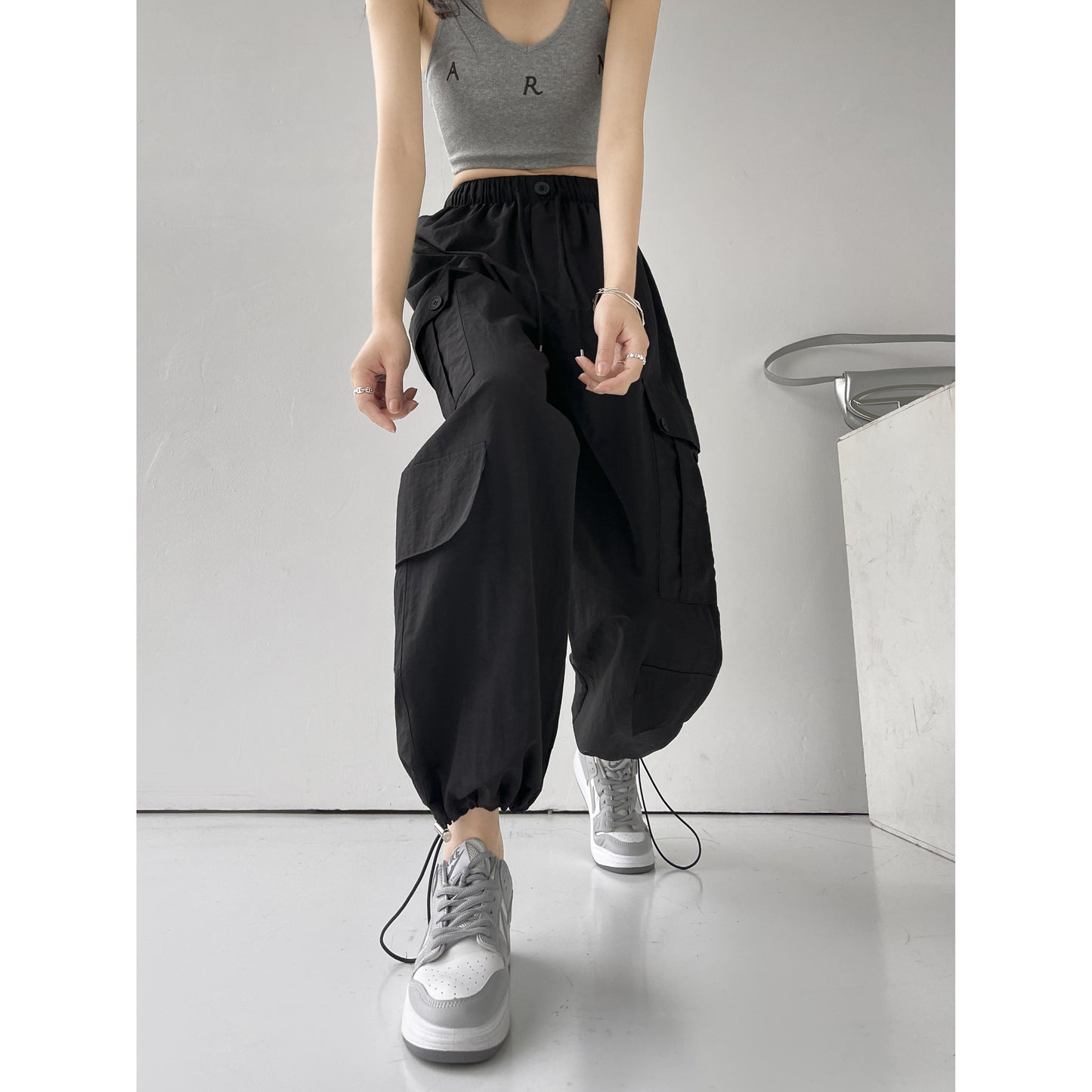 Loose Fit Casual Classic Multi-Pocket Trendy Pants