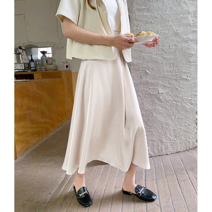 ハイウエストのエラスティックフルスカートスタイルのサテンスカート